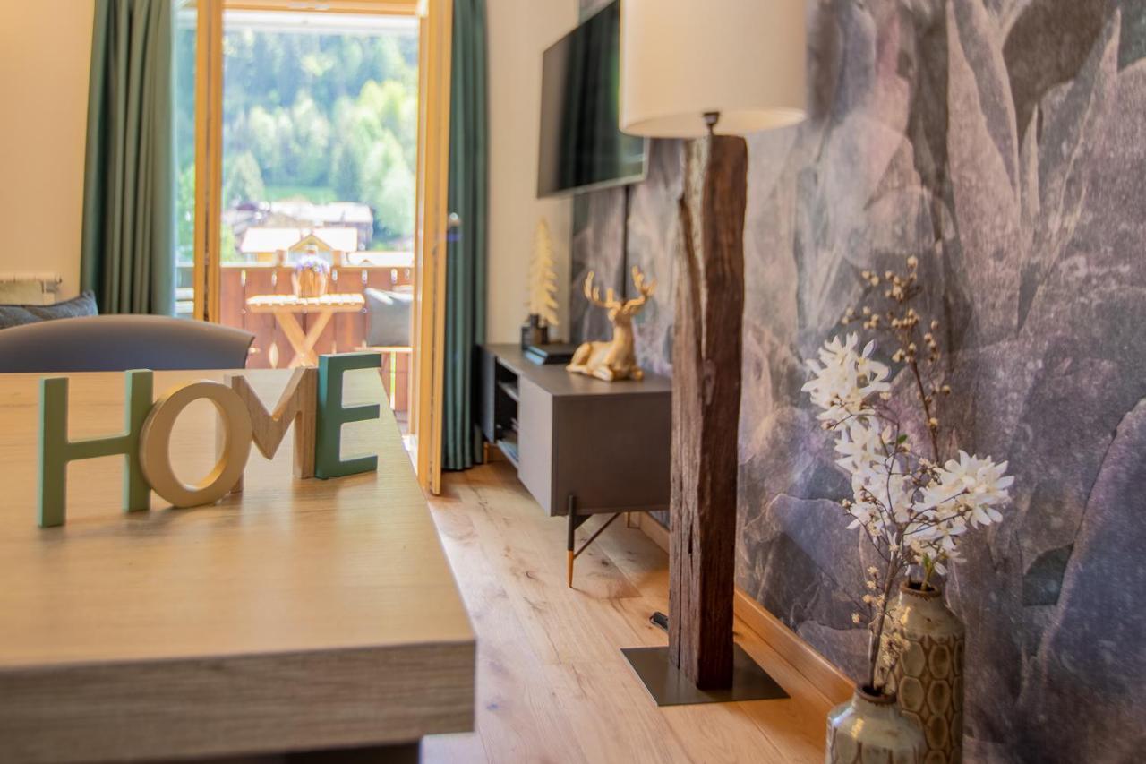 Suite Italy Pinzolo Due Giustino 外观 照片