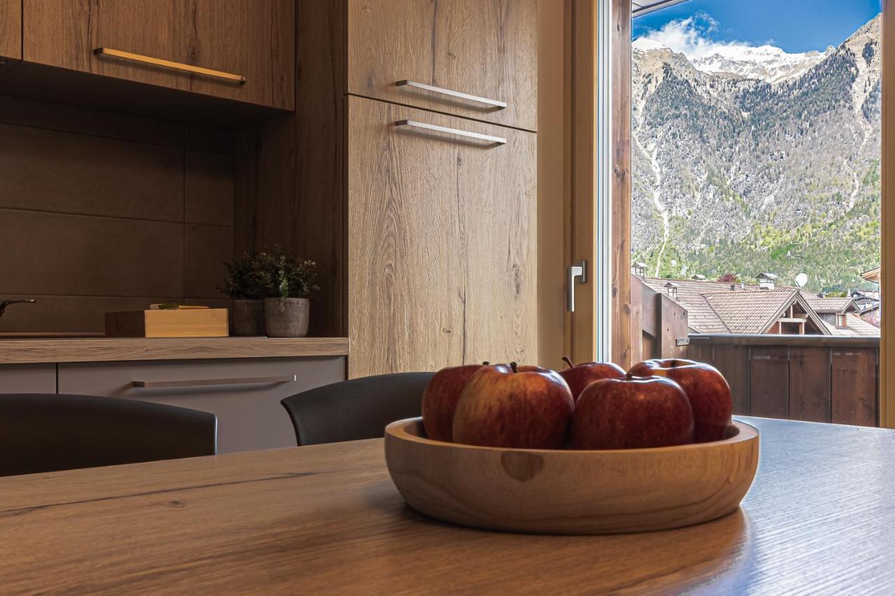 Suite Italy Pinzolo Due Giustino 外观 照片