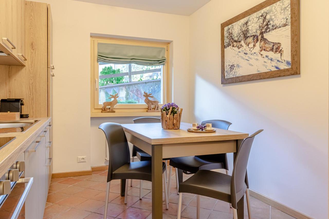 Suite Italy Pinzolo Due Giustino 外观 照片