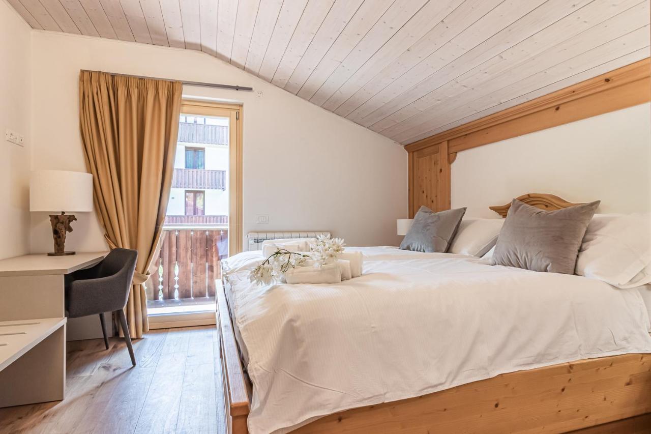 Suite Italy Pinzolo Due Giustino 外观 照片