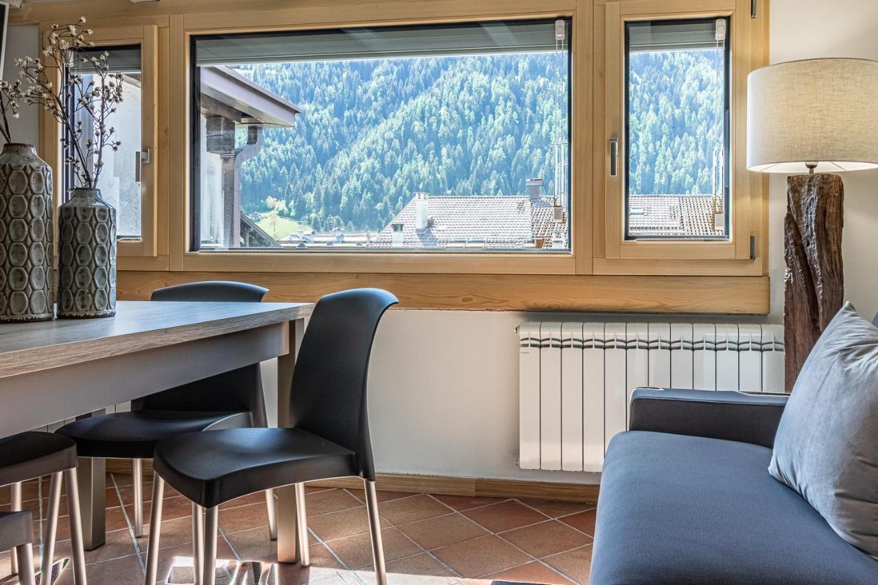 Suite Italy Pinzolo Due Giustino 外观 照片