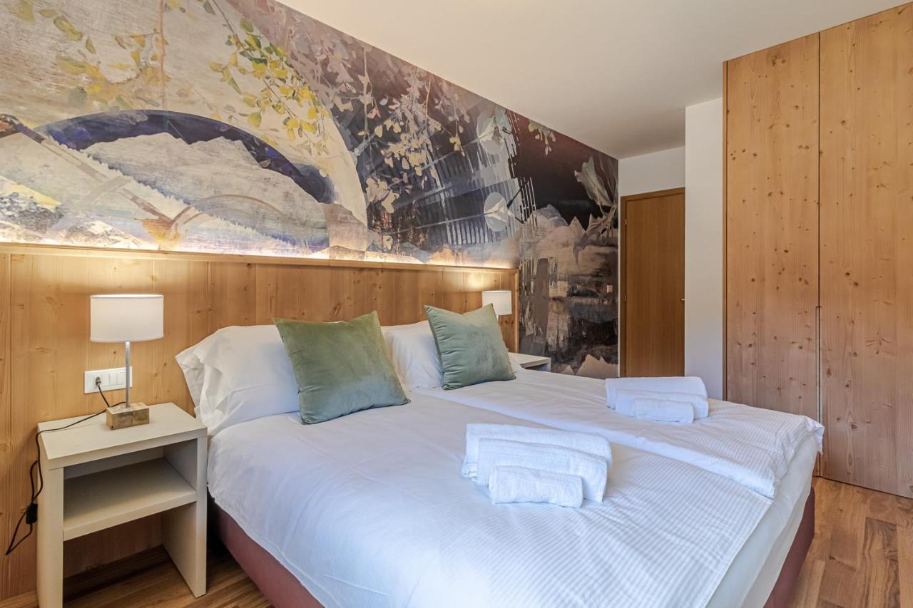 Suite Italy Pinzolo Due Giustino 外观 照片