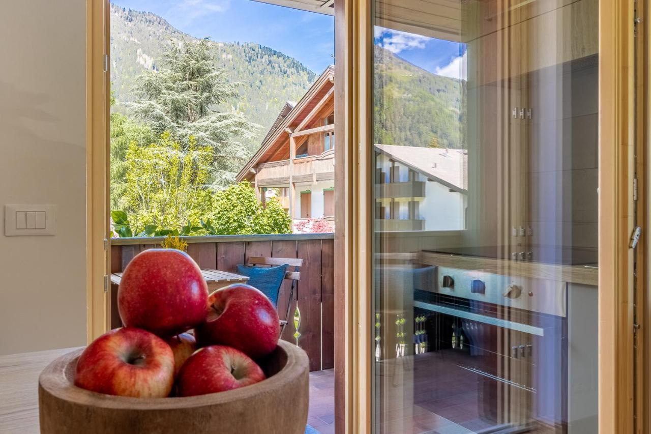 Suite Italy Pinzolo Due Giustino 外观 照片