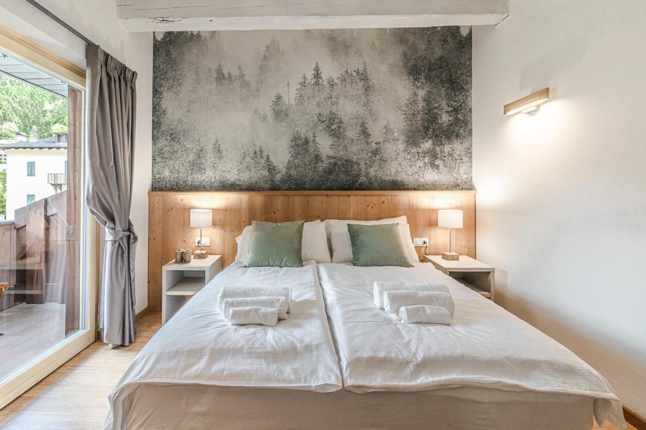Suite Italy Pinzolo Due Giustino 外观 照片