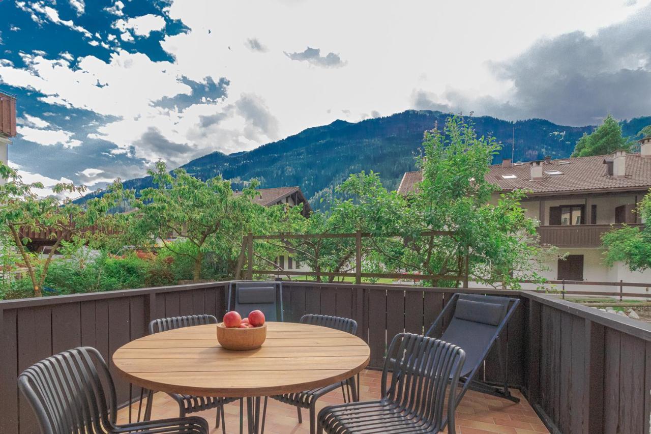 Suite Italy Pinzolo Due Giustino 外观 照片