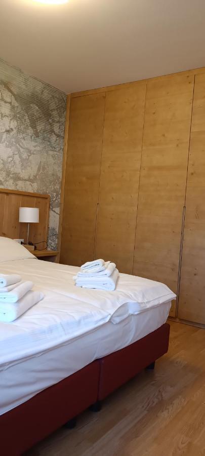 Suite Italy Pinzolo Due Giustino 外观 照片