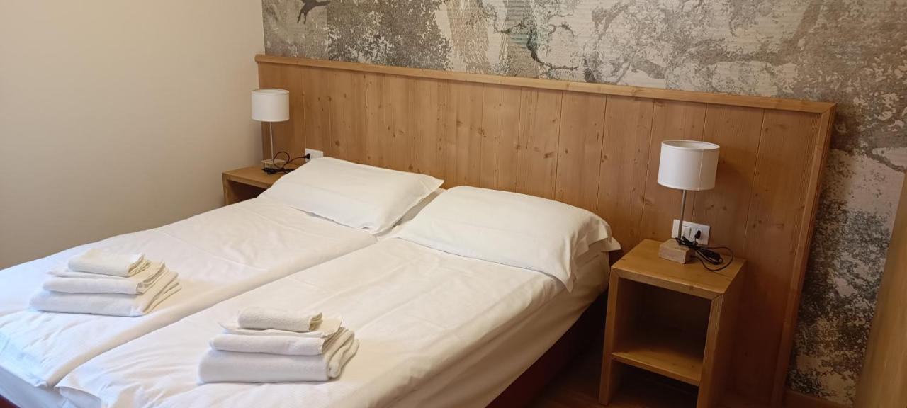 Suite Italy Pinzolo Due Giustino 外观 照片