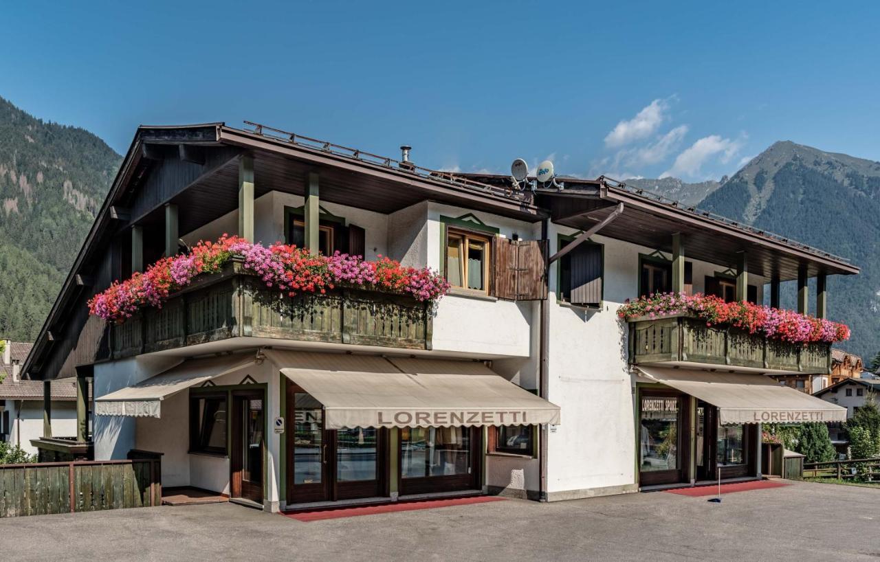 Suite Italy Pinzolo Due Giustino 外观 照片